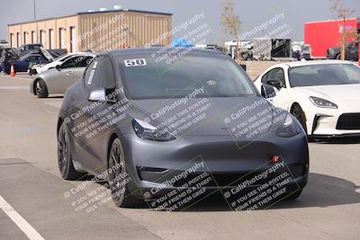 media/Oct-19-2025-Speed Ventures (Sun) [[a6e7fe67be]]/Around the Pits/